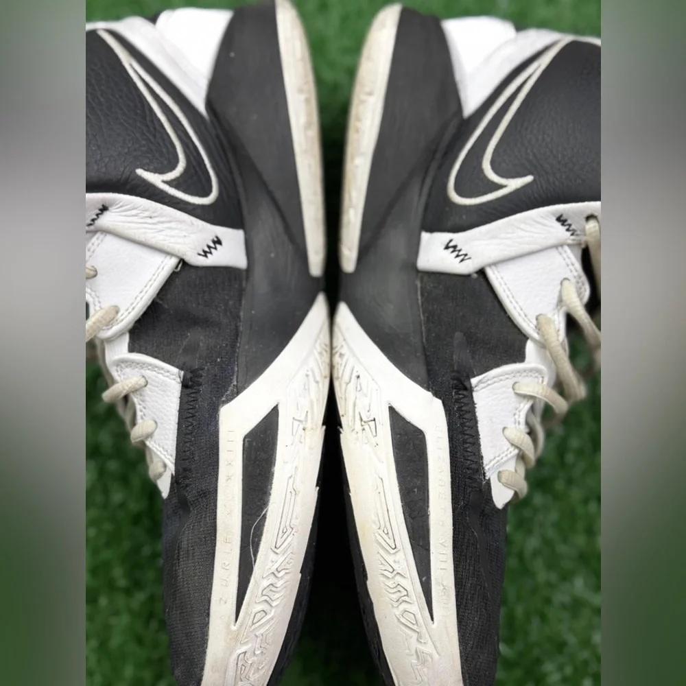 Nike good preowned